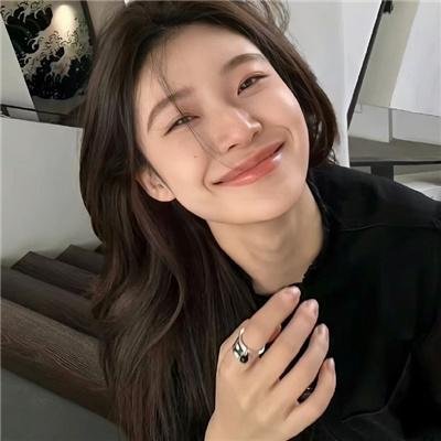 派遣女公关彩华